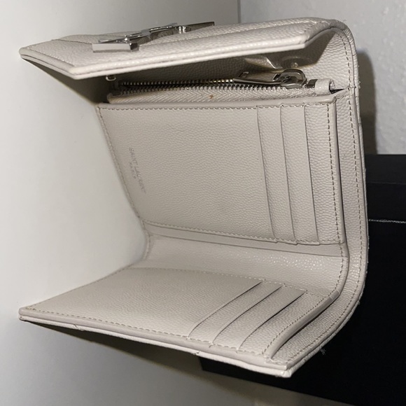 YSL Wallet - Picture 14 of 15